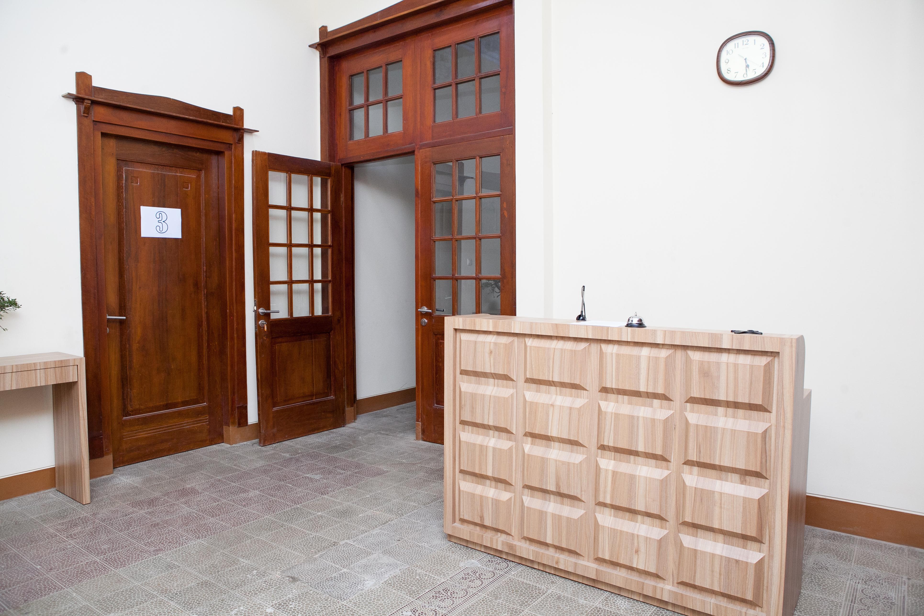 בנדונג Reddoorz Plus Near Pasundan University מראה חיצוני תמונה